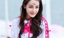 娱乐八卦爆料迪丽热巴,神秘男友身份引网友热议